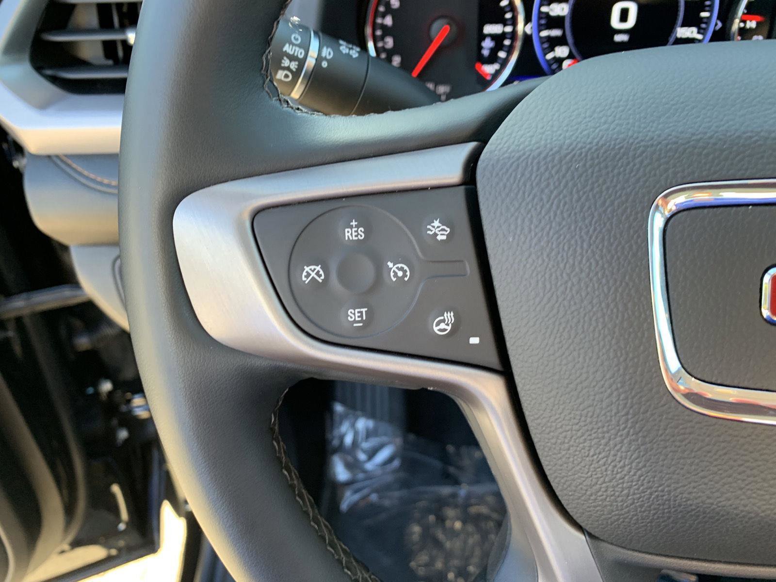 Used 2023 GMC Acadia AT4 w/ Technology Package image 18