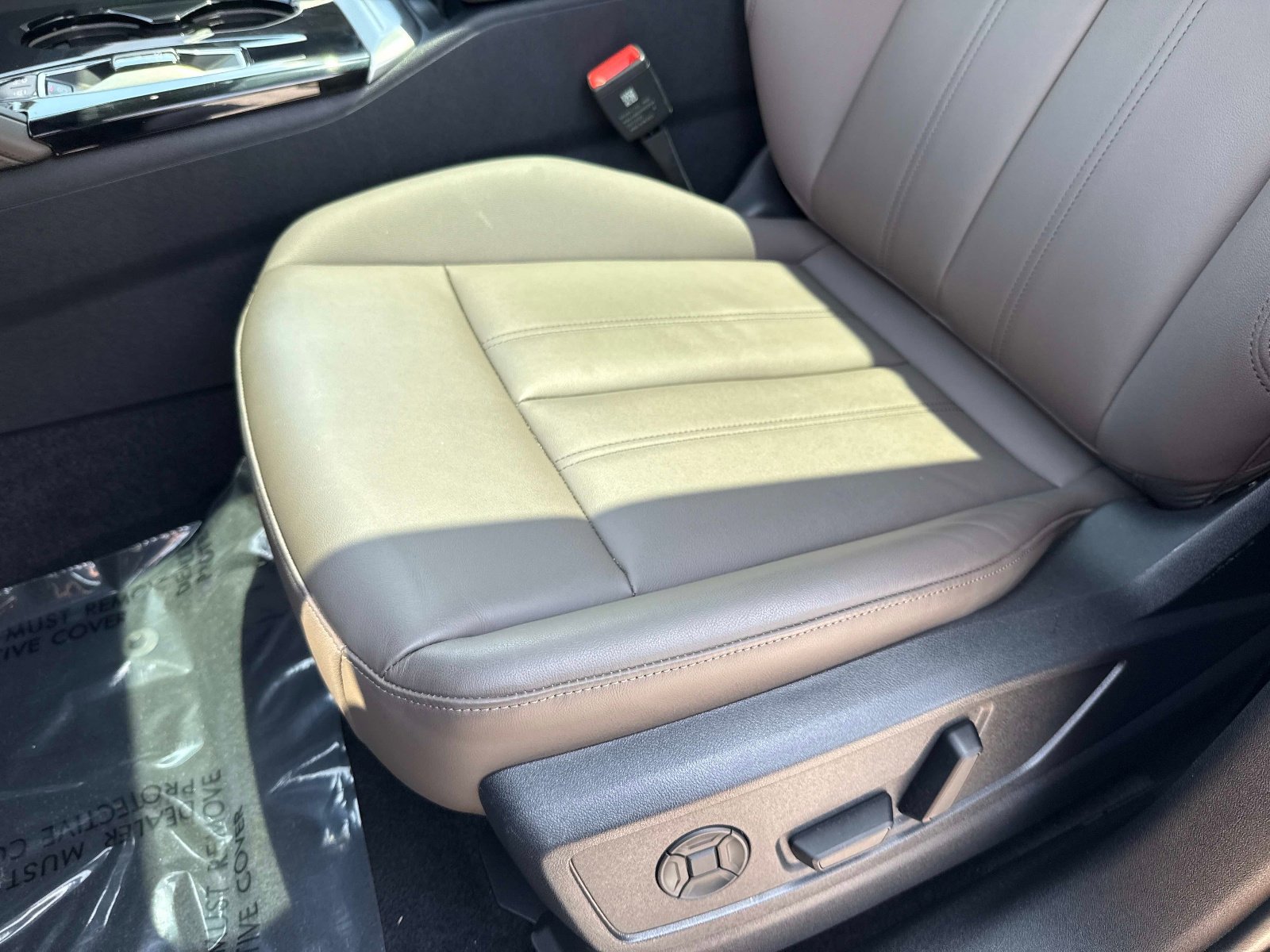 Used 2025 Audi Q5 Premium w/ Convenience Package AWD/4WD image 19