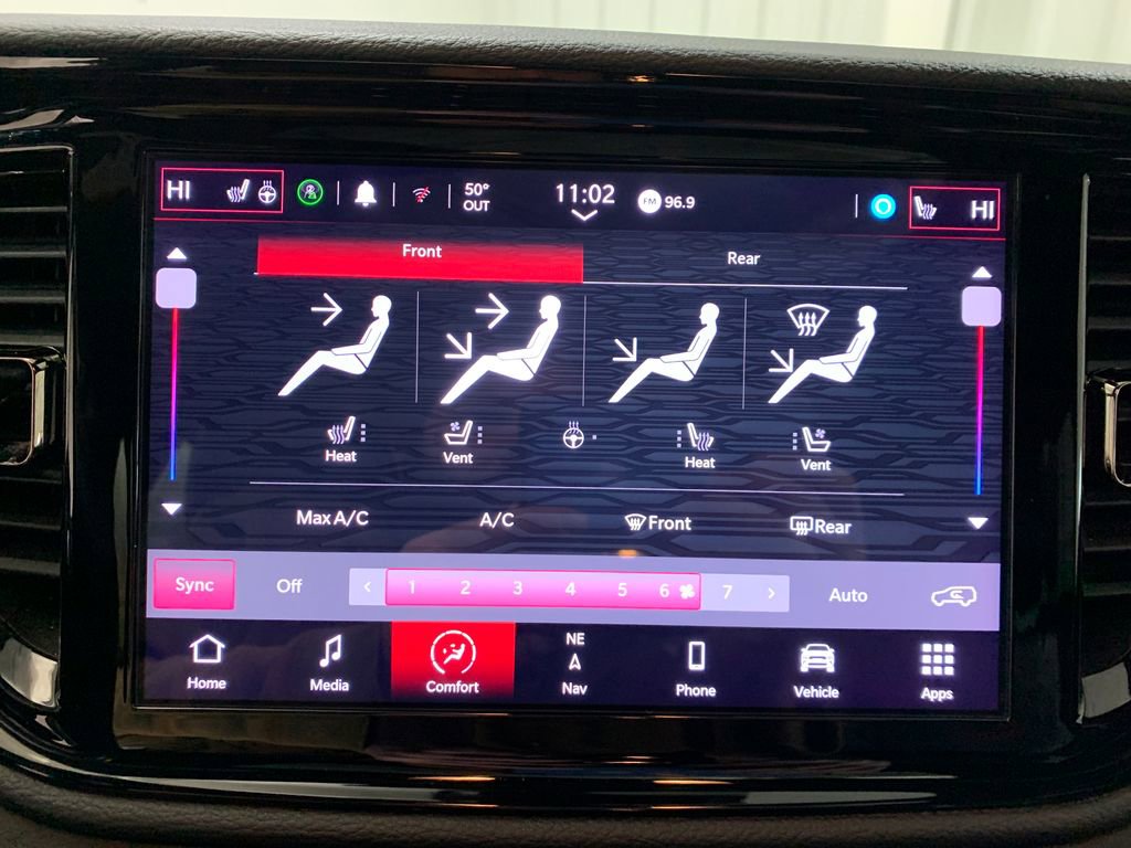 Used 2024 Dodge Durango GT image 30