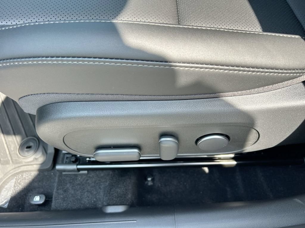 New 2026 Hyundai Kona Limited FWD image 25