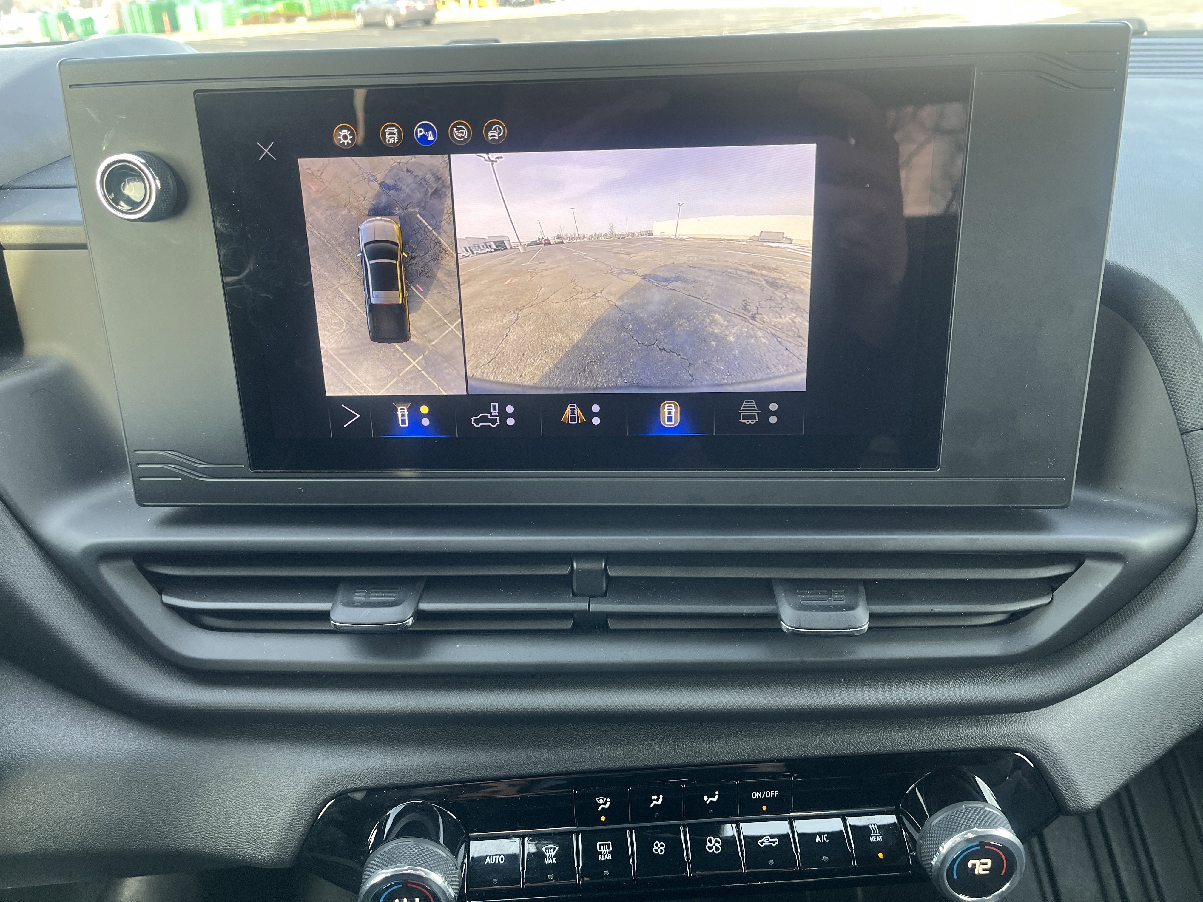 Used 2024 Chevrolet Silverado EV W/T image 28