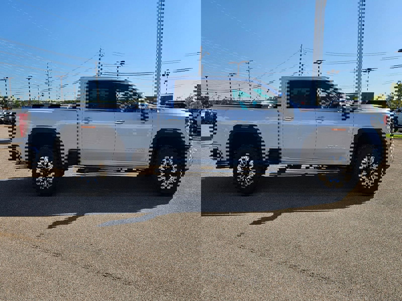 New 2026 GMC Sierra 2500 Denali w/ Denali Reserve Package image 7