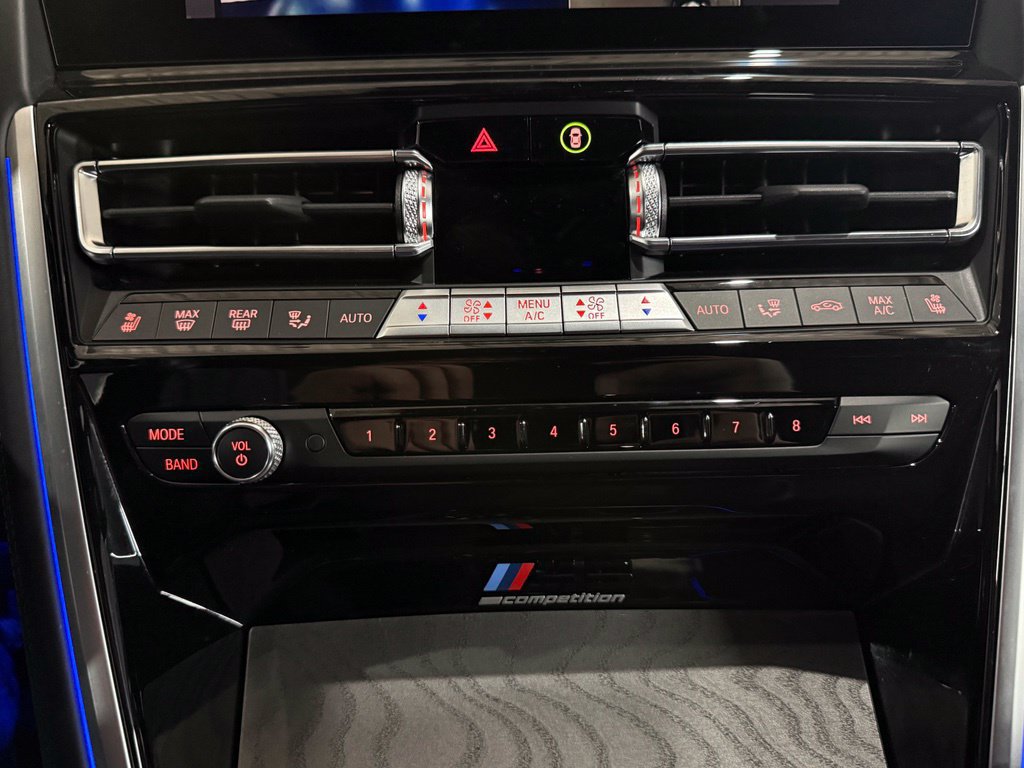 Used 2022 BMW M8 Competition AWD/4WD image 33