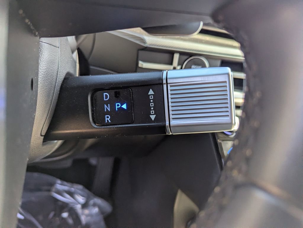 Used 2025 Hyundai Santa Fe SEL image 27