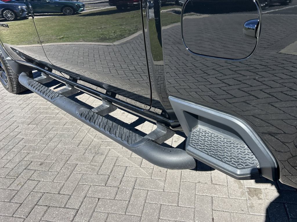 Certified 2025 Chevrolet Silverado 2500 Custom w/ Custom Value Package image 15