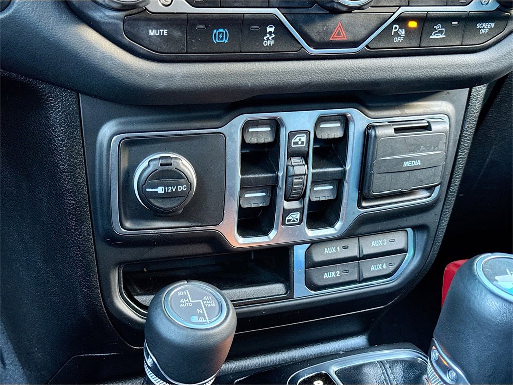 Used 2024 Jeep Wrangler High Altitude image 18