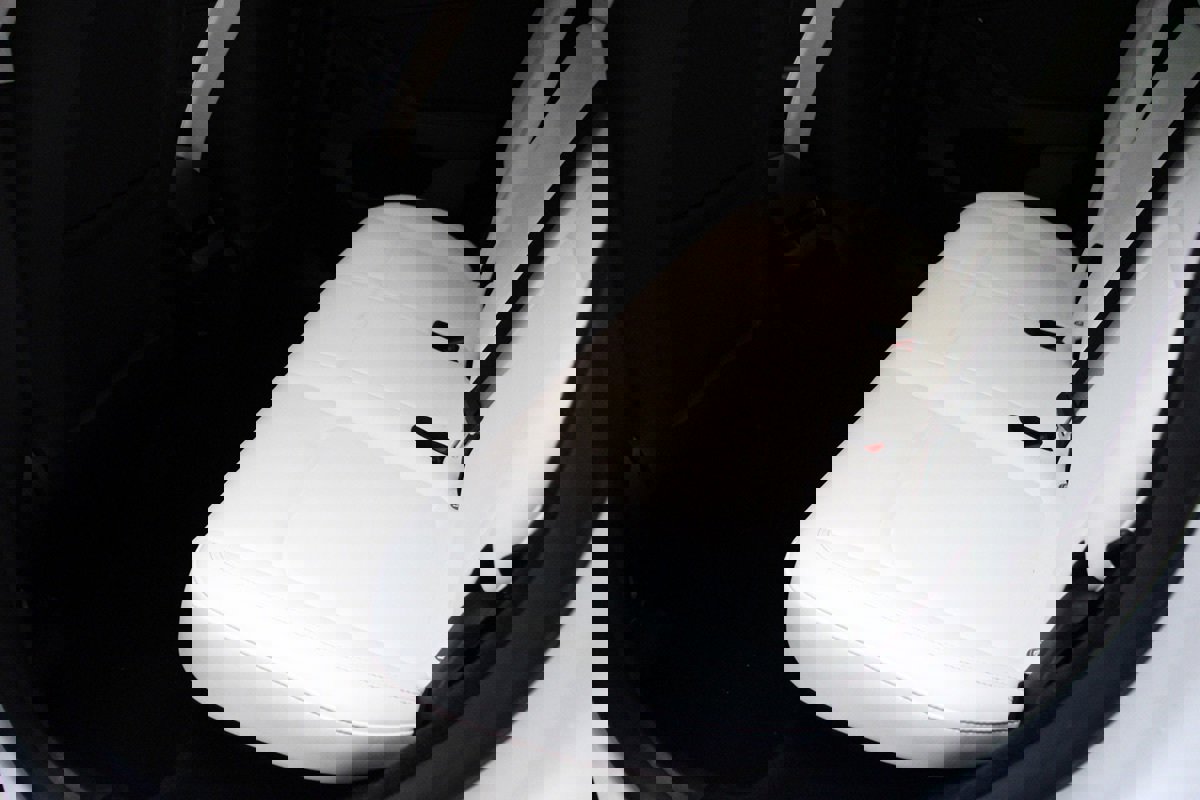 Used 2024 Tesla Model Y Long Range image 22