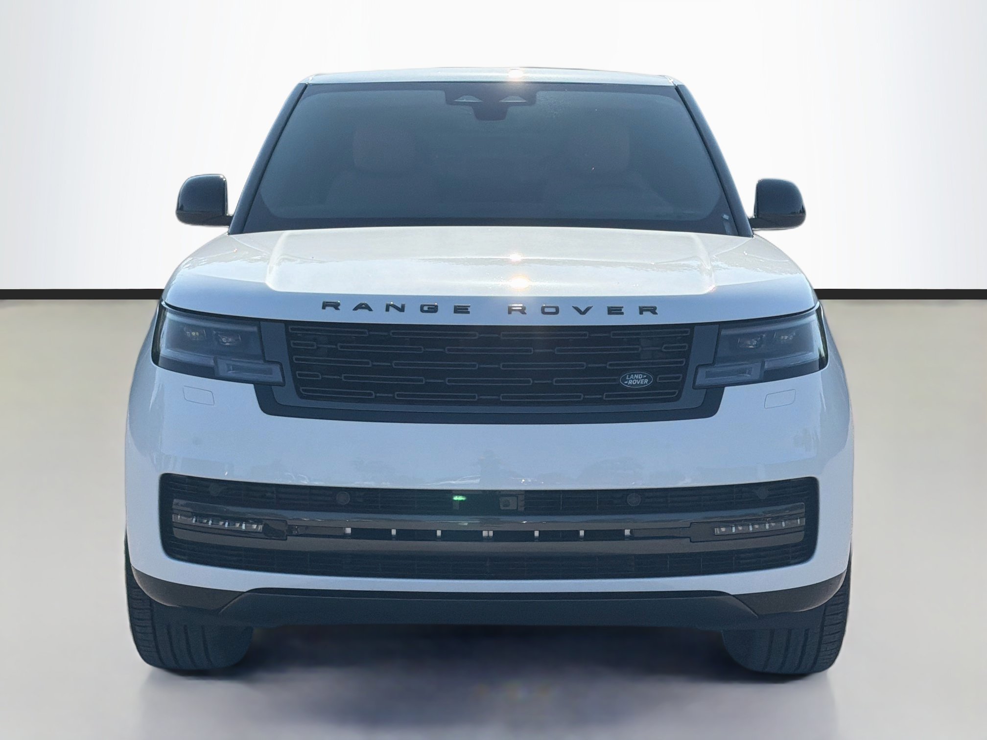 New 2026 Land Rover Range Rover Long Wheelbase SE AWD/4WD image 8