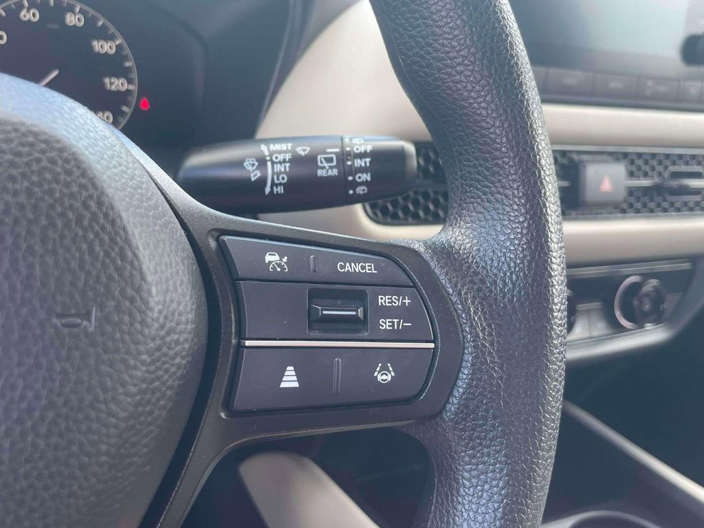 Certified 2023 Honda HR-V LX image 19