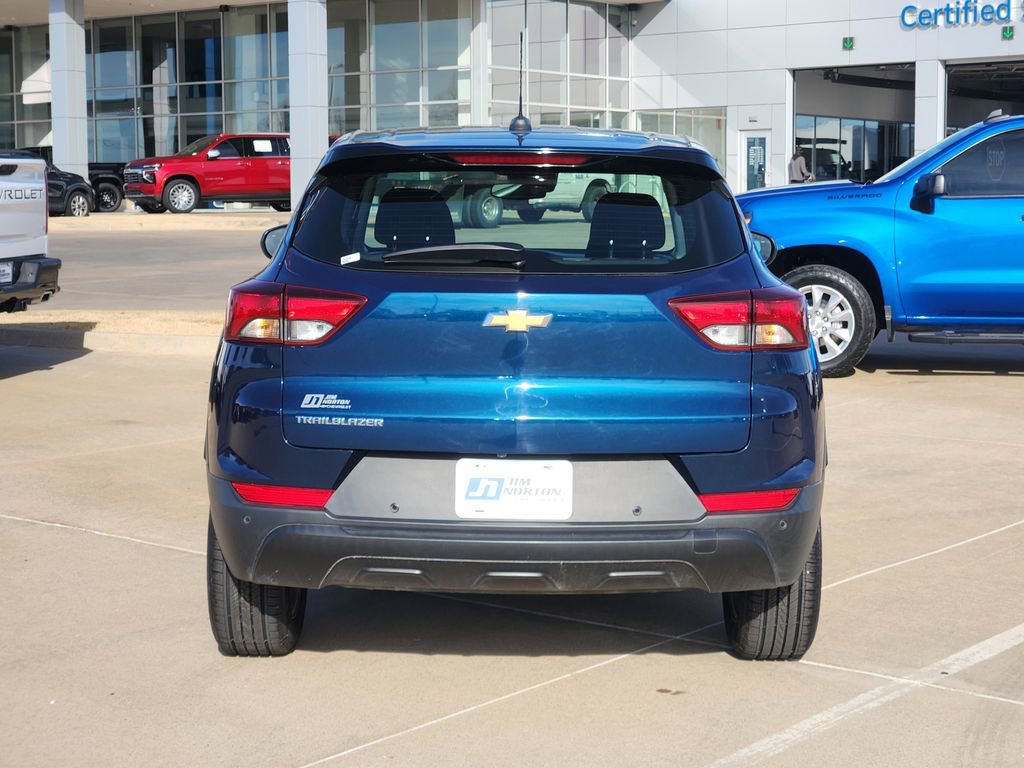 Used 2021 Chevrolet TrailBlazer LS image 7