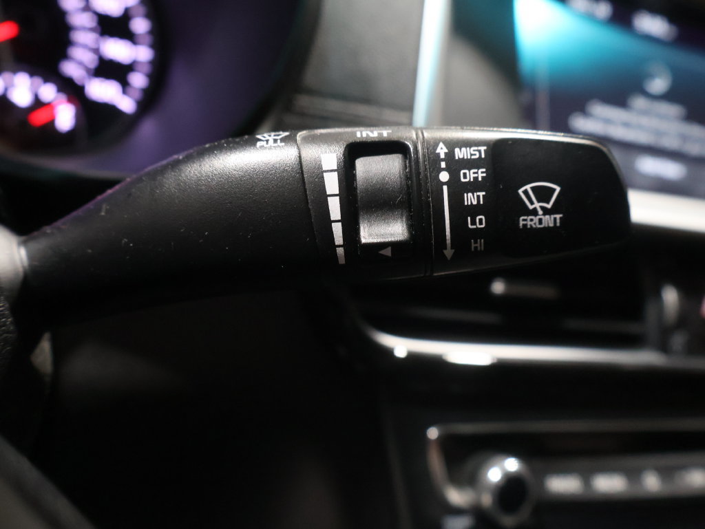 Used 2020 Kia Optima LX FWD image 33