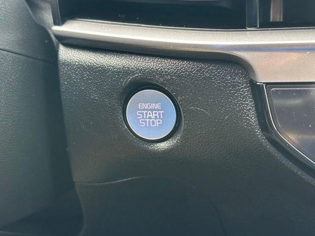 Used 2025 Kia Sorento S image 37