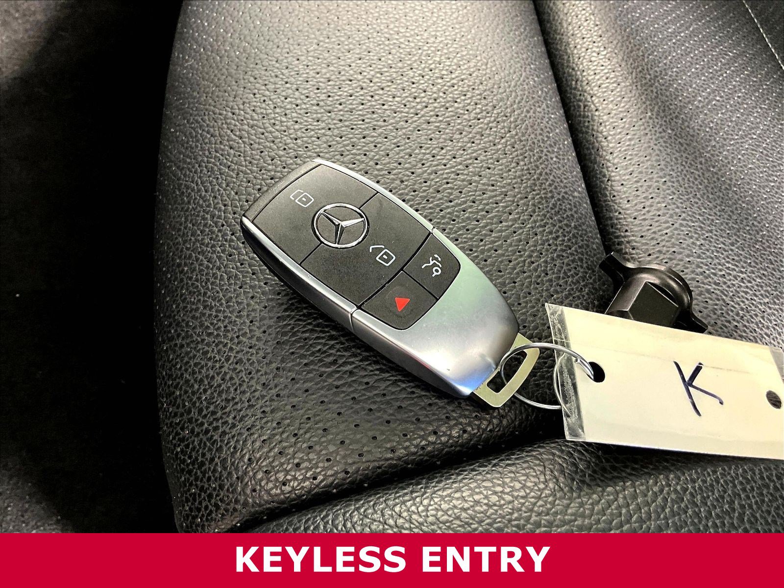 Used 2021 Mercedes-Benz C 300 4MATIC Sedan image 32