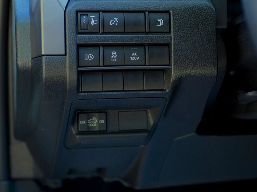 Used 2024 Toyota Tacoma TRD Off-Road AWD/4WD image 46