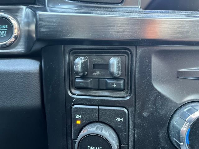 New 2026 Ford F250 Lariat w/ Black Appearance Package image 12