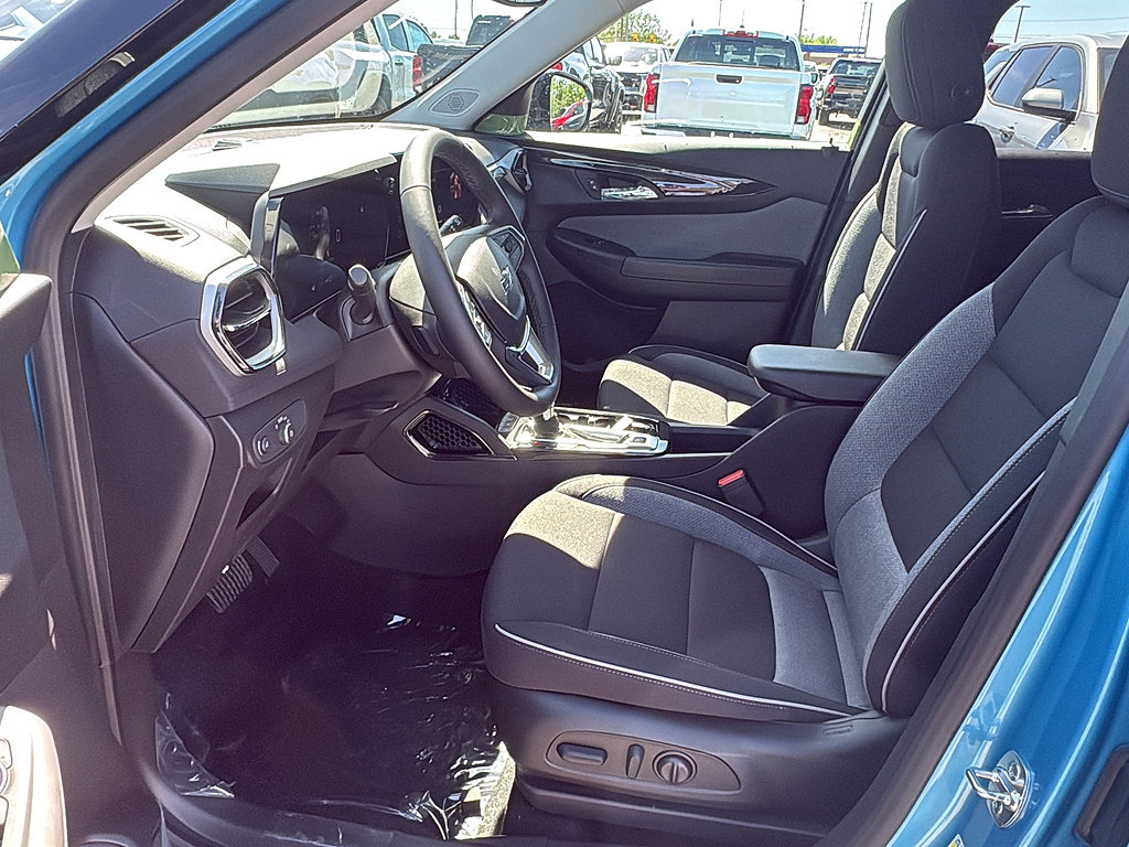 New 2026 Chevrolet TrailBlazer LT w/ Convenience Package AWD/4WD image 12