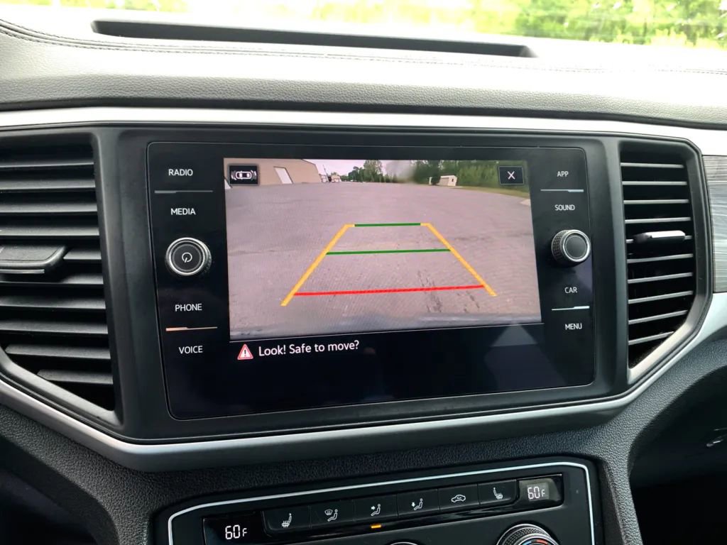 Used 2021 Volkswagen Atlas Cross Sport SE image 14