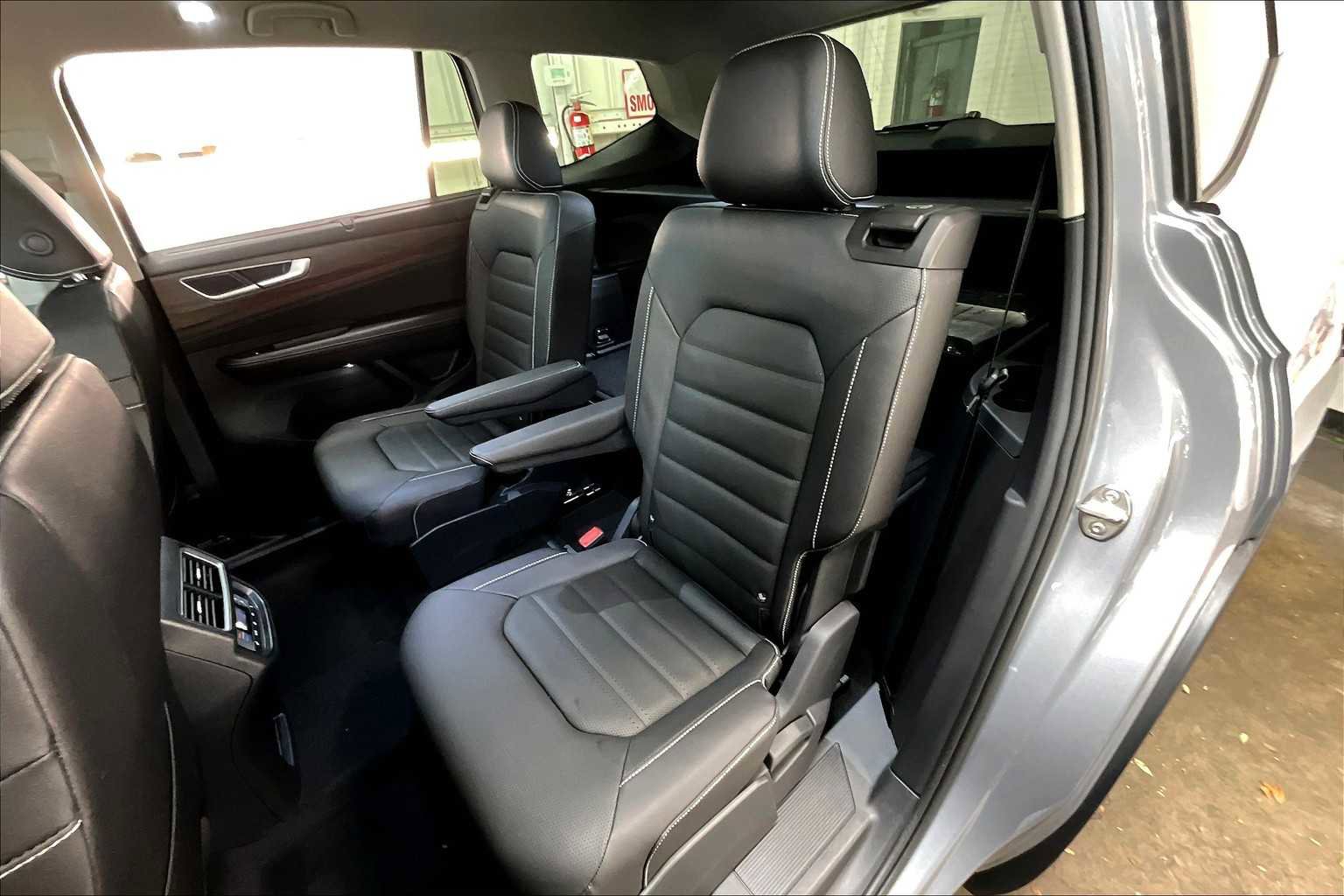 New 2026 Volkswagen Atlas SEL image 12