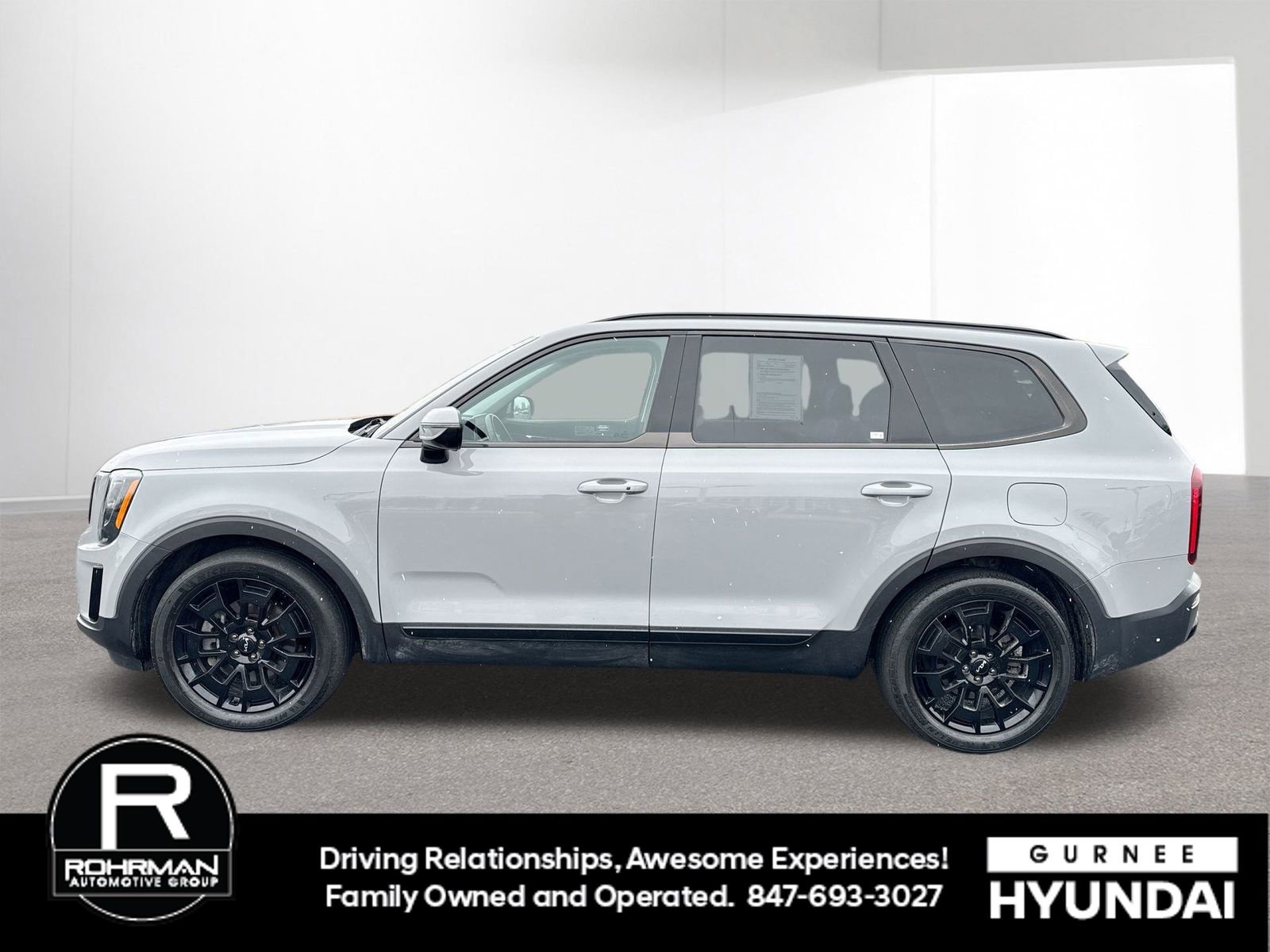 Used 2022 Kia Telluride SX w/ SX Prestige Package image 6