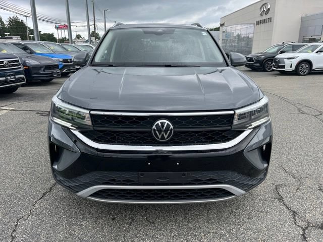 Used 2023 Volkswagen Taos SE AWD/4WD image 8