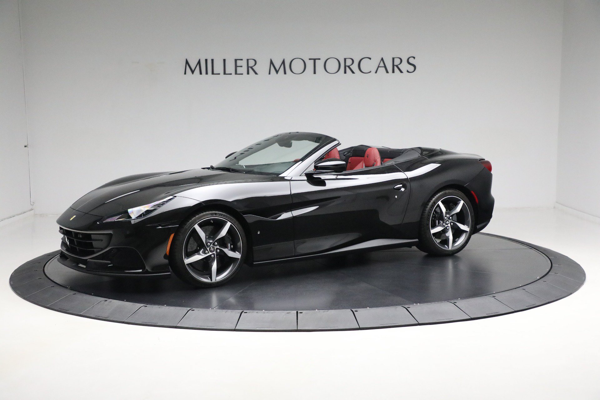 Certified 2023 Ferrari Portofino M RWD image 2