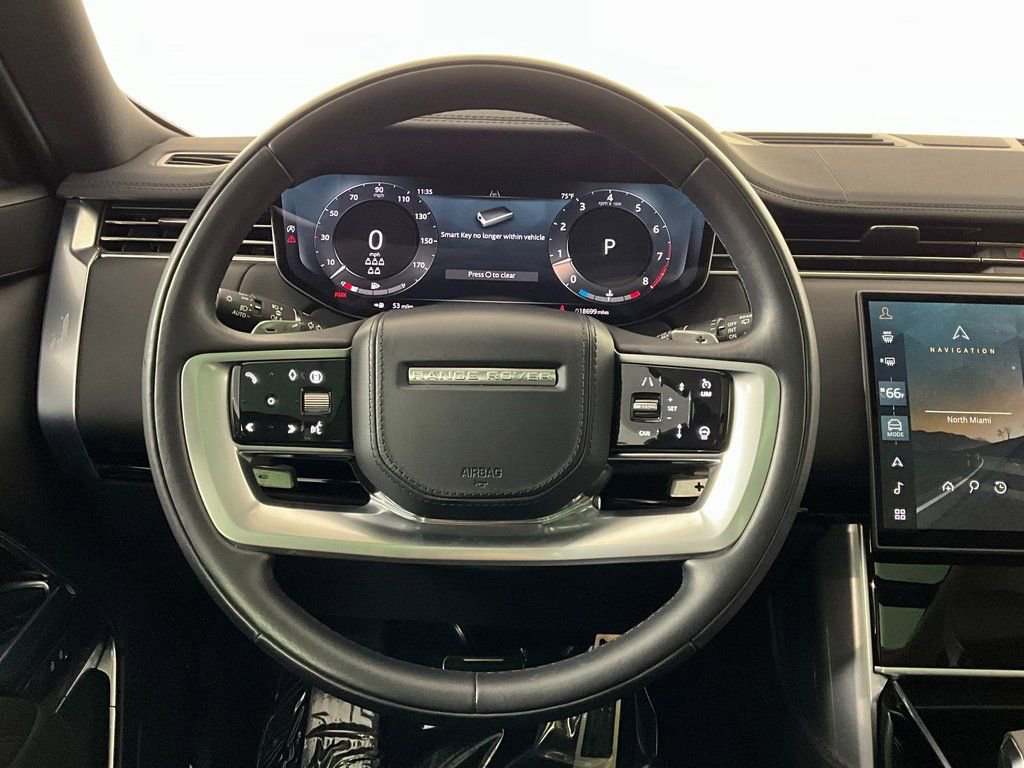 Certified 2025 Land Rover Range Rover Long Wheelbase SE AWD/4WD image 12