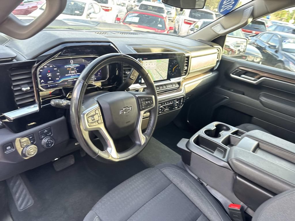 Used 2025 Chevrolet Silverado 1500 LT Trail Boss w/ Protection Package AWD/4WD image 19