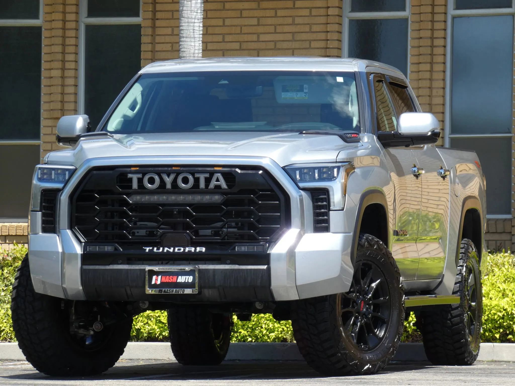 Used 2024 Toyota Tundra Limited w/ TRD Off-Road Package image 2