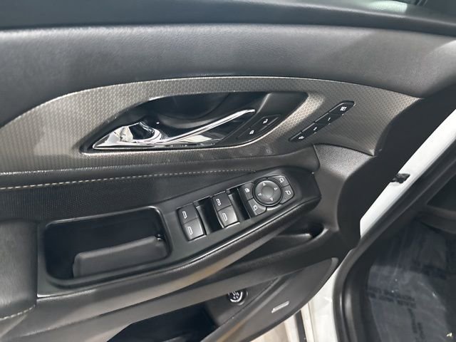 Used 2023 Chevrolet Traverse Premier image 15