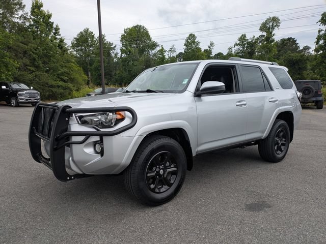 Used 2019 Toyota 4Runner SR5 AWD/4WD image 8