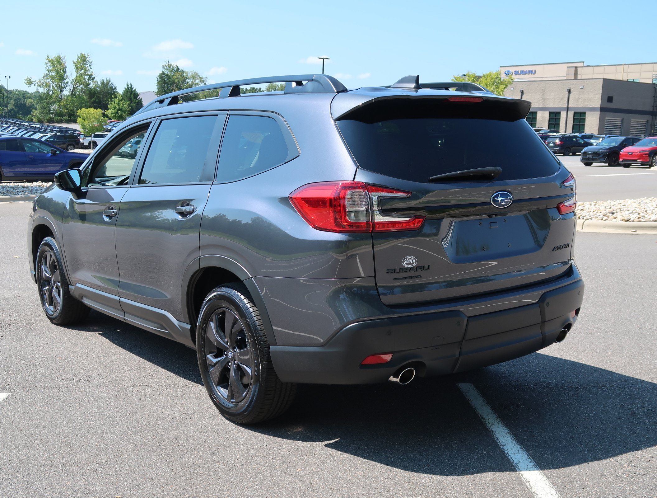 Certified 2026 Subaru Ascent Premium w/ Popular Package #2 AWD/4WD image 6