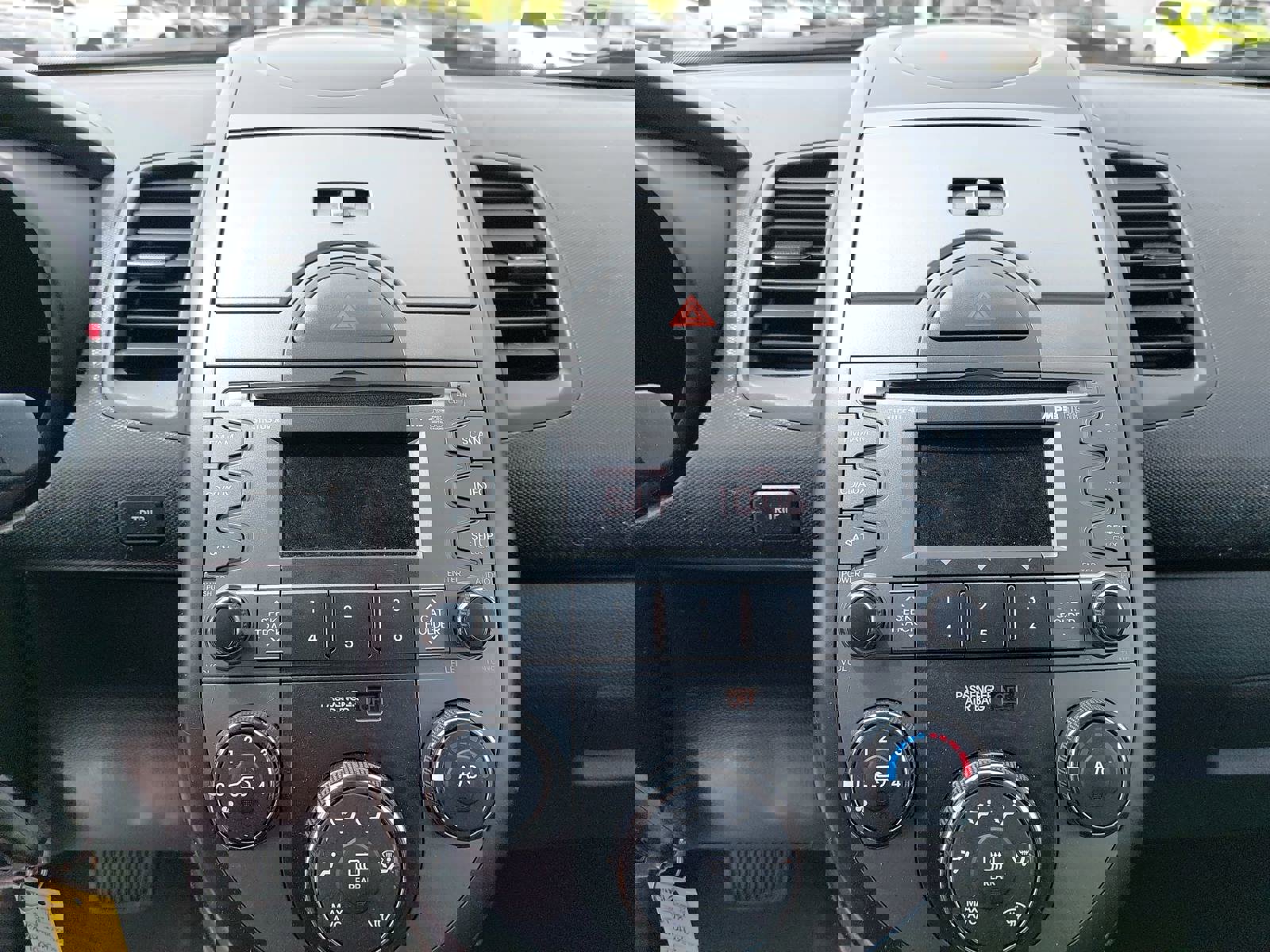 Used 2011 Kia Soul + image 25