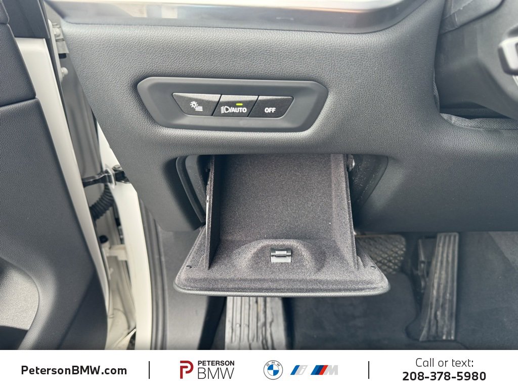 Used 2024 BMW X5 xDrive40i w/ Premium Package image 28