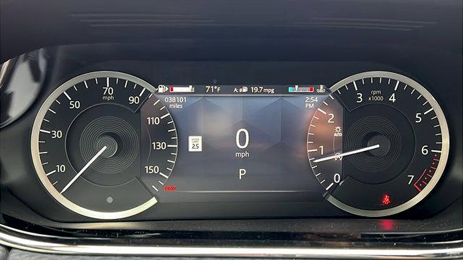 Used 2023 Land Rover Range Rover Evoque R-Dynamic S image 25