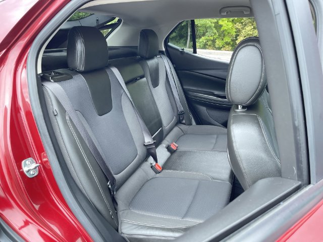 Used 2025 Buick Encore GX Preferred w/ Comfort Package FWD image 25
