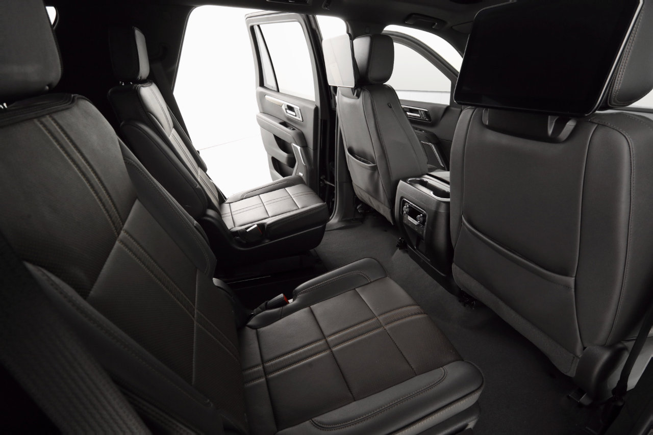 Used 2025 Chevrolet Tahoe High Country image 19