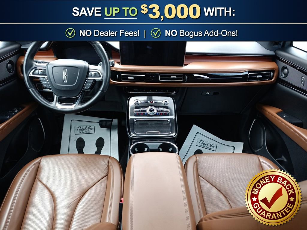 Used 2022 Lincoln Nautilus Reserve w/ Luxury Package image 17