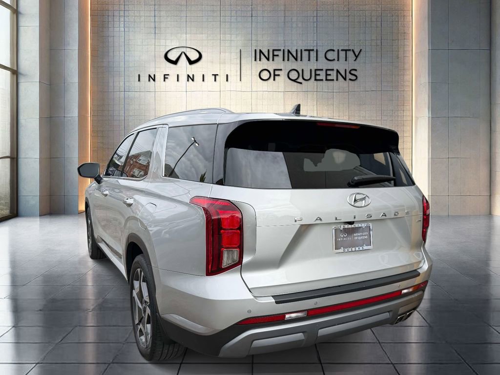 Used 2023 Hyundai Palisade SEL w/ Premium Package AWD/4WD image 6