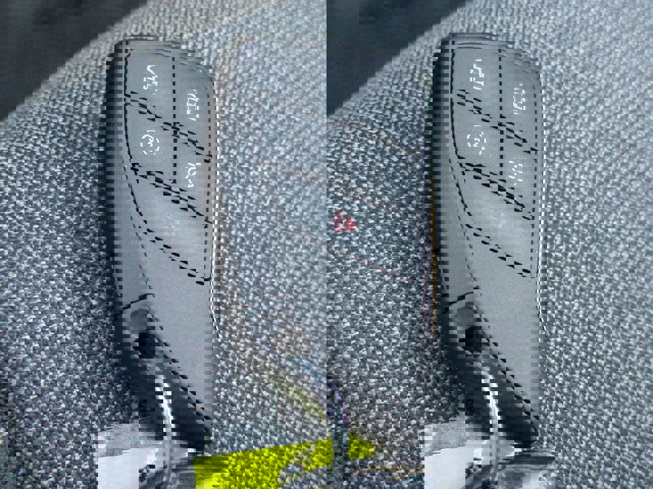 Used 2025 GMC Acadia Elevation image 29