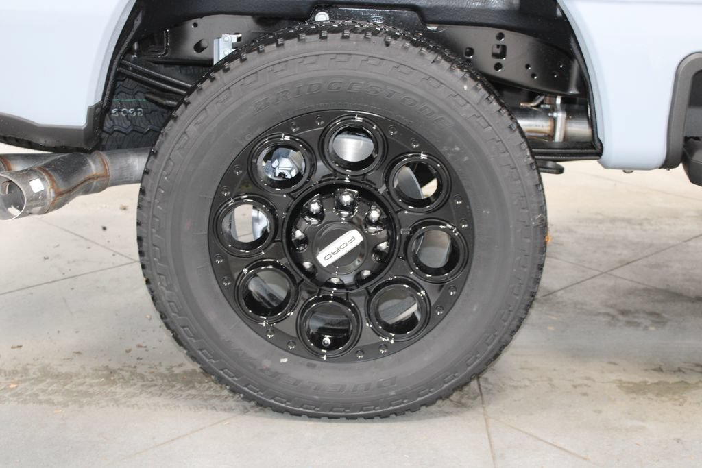 New 2026 Ford F250 Lariat w/ Black Appearance Package AWD/4WD image 16