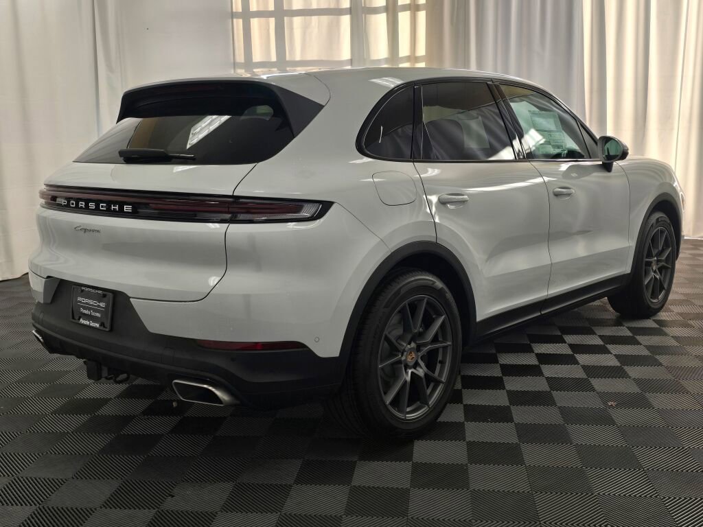 New 2026 Porsche Cayenne image 7