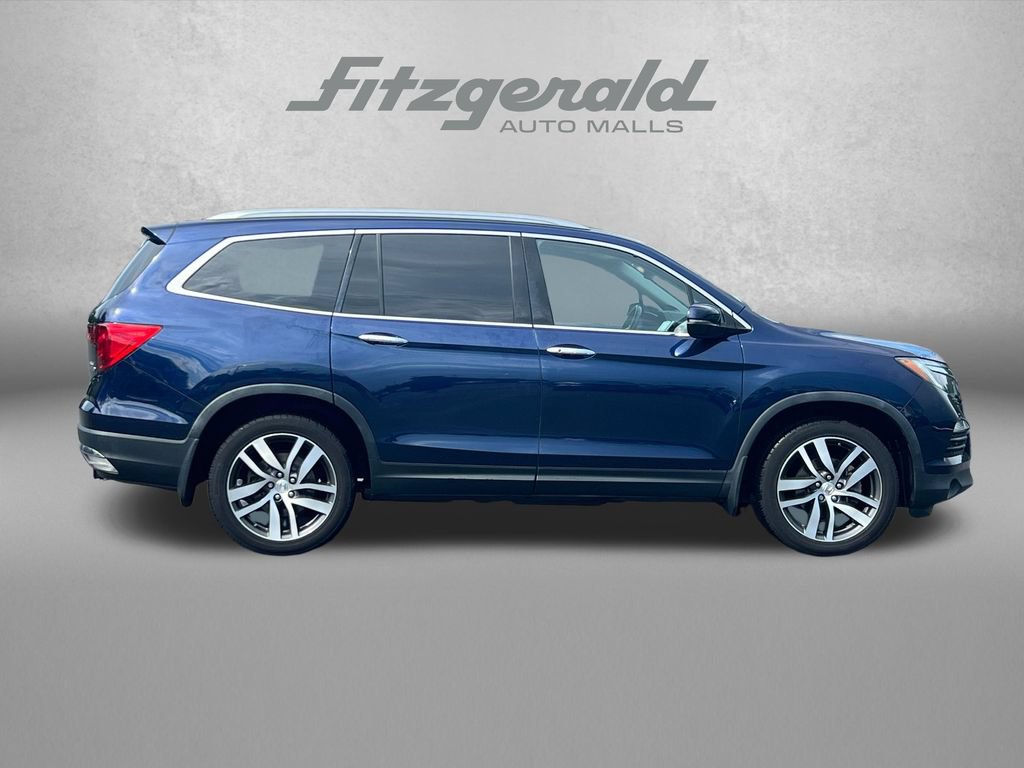 Used 2017 Honda Pilot Elite image 3