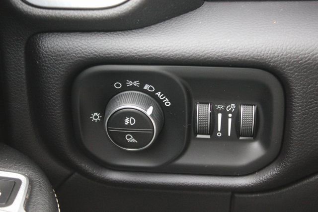 Used 2021 RAM 2500 Laramie image 19