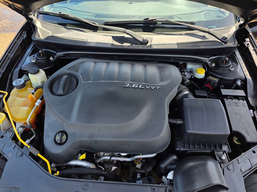 Used 2012 Chrysler 200 Touring w/ Sun/Sound Group FWD image 23