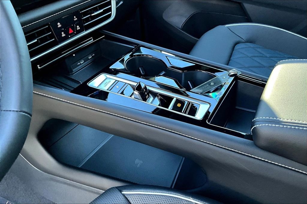 New 2026 Volkswagen Atlas Cross Sport SEL Premium R-Line AWD/4WD image 18