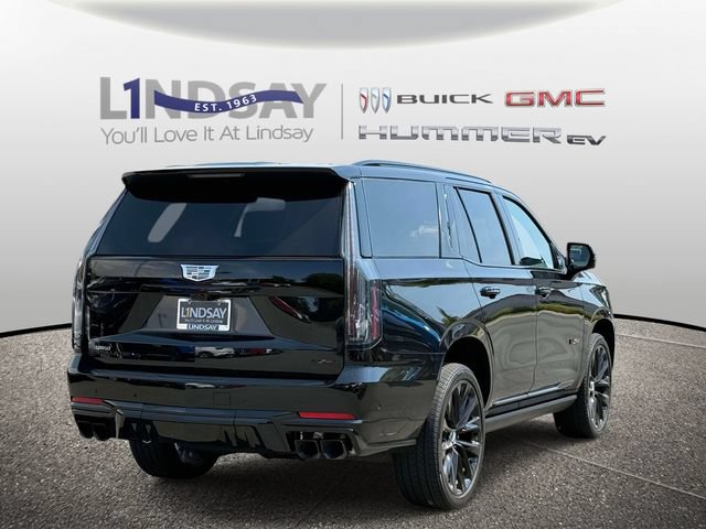 Used 2026 Cadillac Escalade V w/ LPO, ONYX Package AWD/4WD image 3