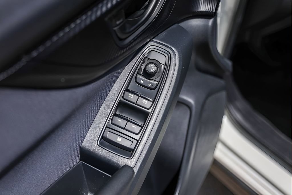 Used 2019 Subaru Crosstrek 2.0i Premium w/ Eyesight System image 22