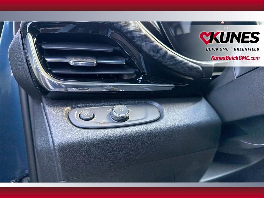 New 2026 Buick Envista Sport Touring w/ Convenience I Package image 18