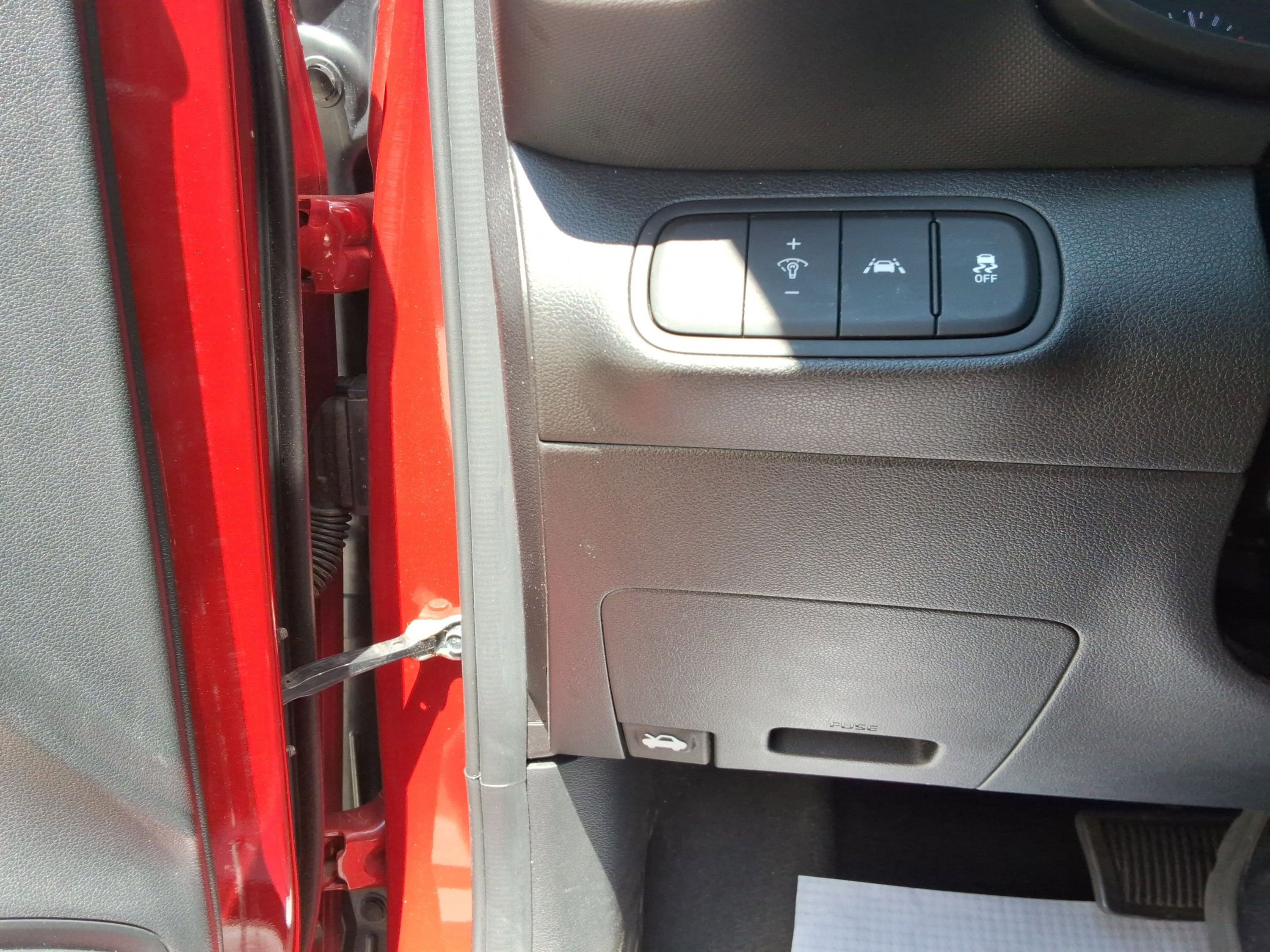 Used 2022 Hyundai Venue SEL FWD image 20