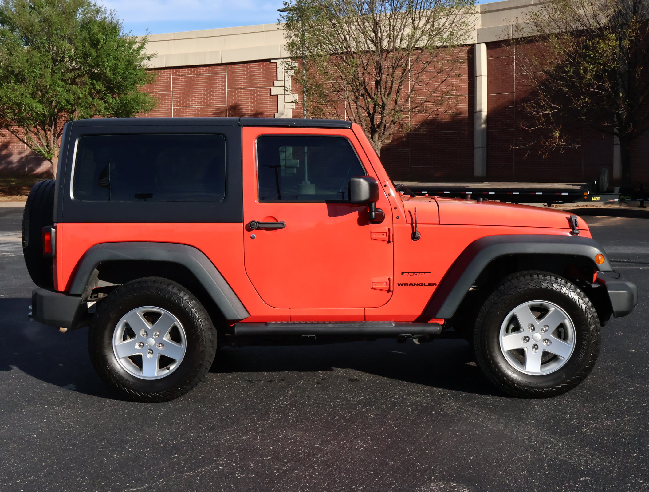 Used 2013 Jeep Wrangler Sport AWD/4WD image 24